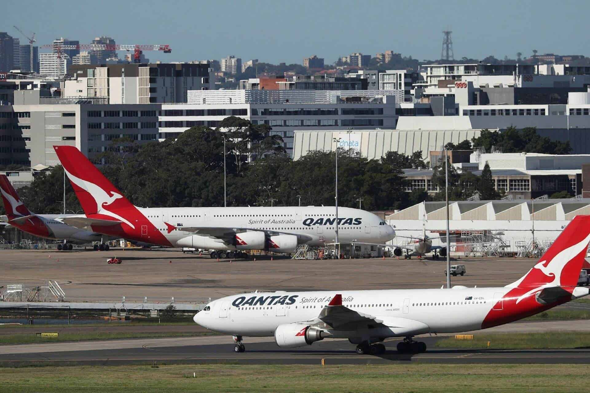 Qantas plane 4
